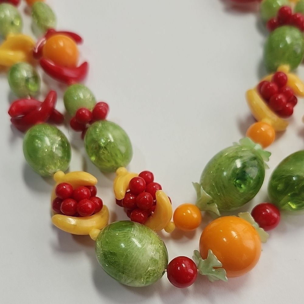 Vintage Fruit Salad Lucite Necklace - Picture 2 of 7
